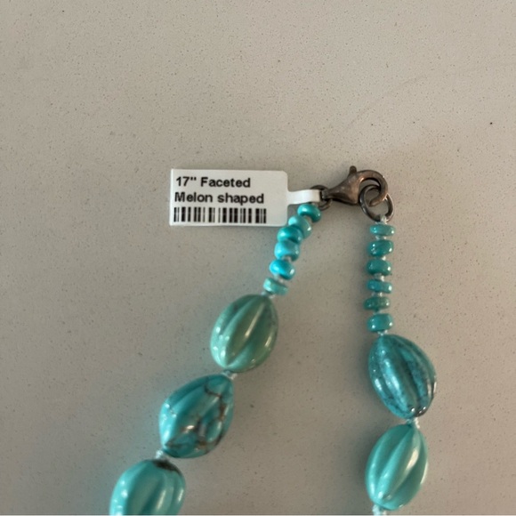 One of a kind Natural Turquoise Faceted
melon shaped bead Necklace 17” - Picture 6 of 7